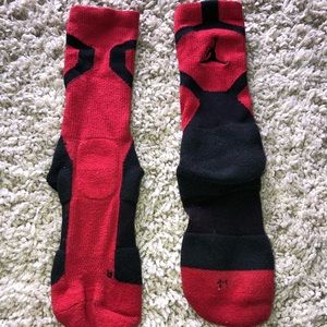Jordan red & black crew socks